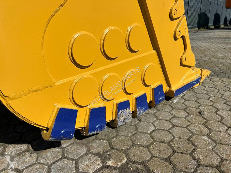 Vybavenie stavebného stroja  BKT 336-72 Heavy...
