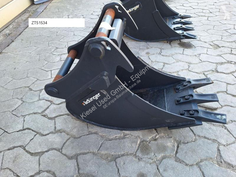 Vybavenie stavebného stroja Rädlinger KTL03-300