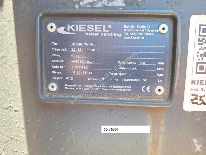 Vybavenie stavebného stroja Rädlinger KTL04-300