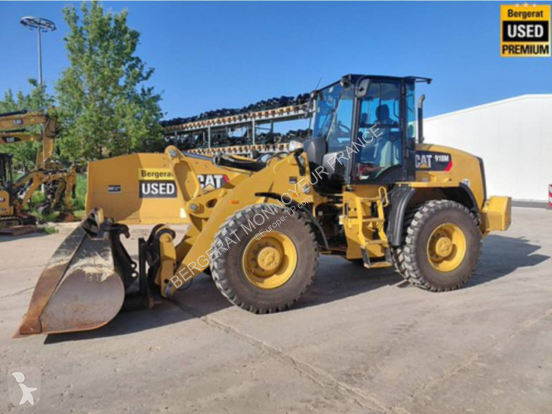 Équipements TP Caterpillar 918M