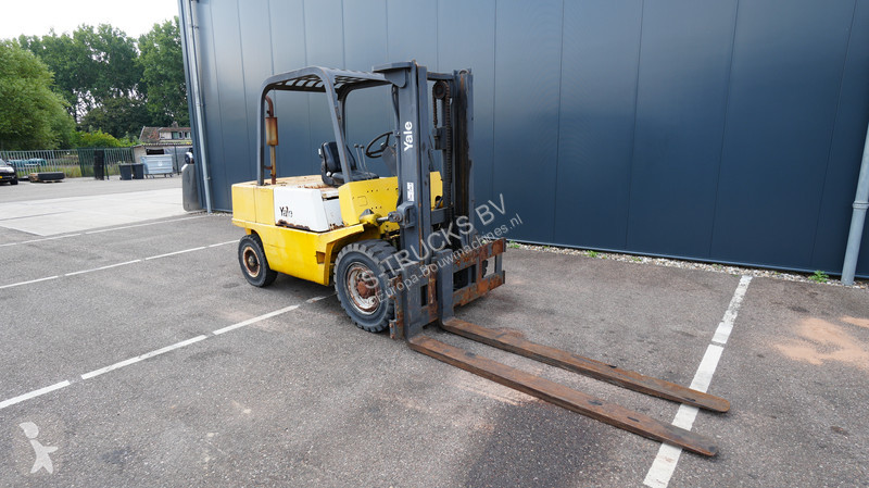 رافعة شوكية Yale 4.0T FORKLIFT