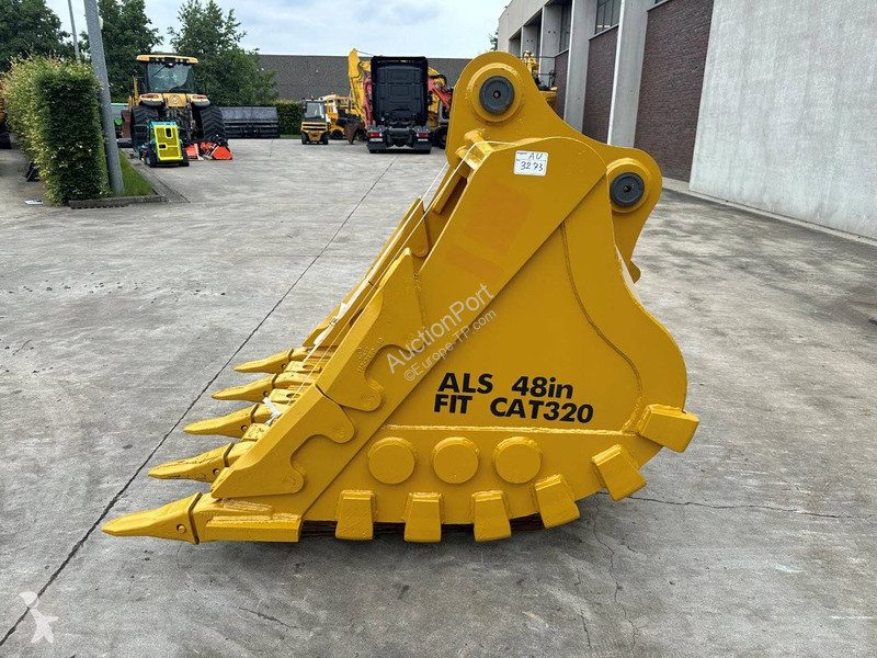 Vybavenie stavebného stroja  Cat 320