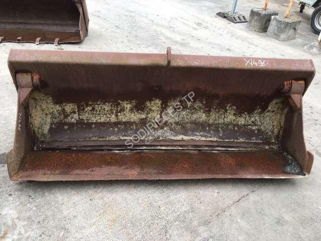 Wyposażenie maszyn Case  2340mm - Type tractopelle