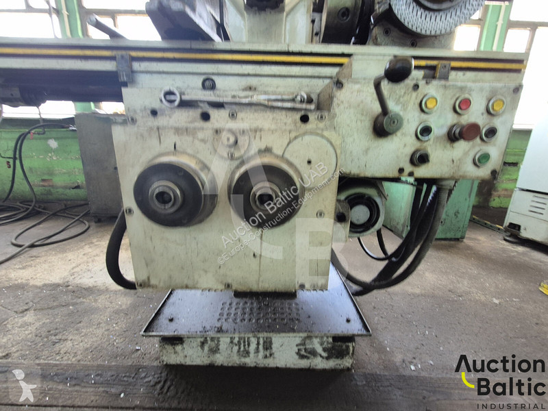 Vybavenie stavebného stroja  Milling machine