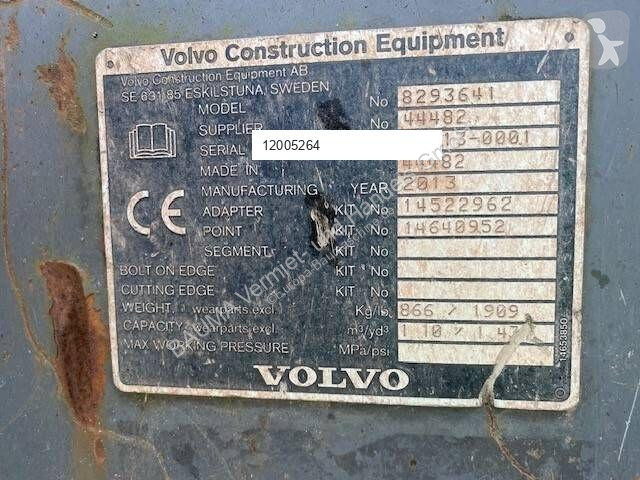 Stavební vybavení TL (5264) 1.35 m  / bucket S70