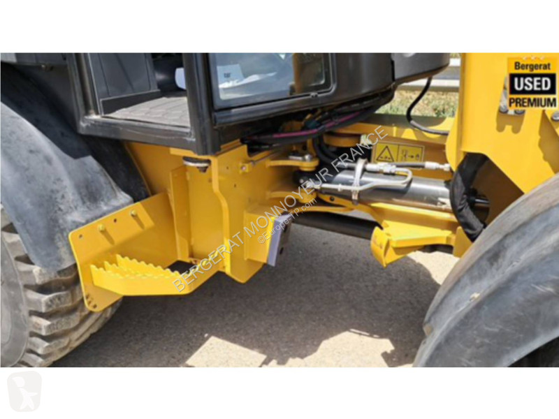 Строително оборудване Caterpillar