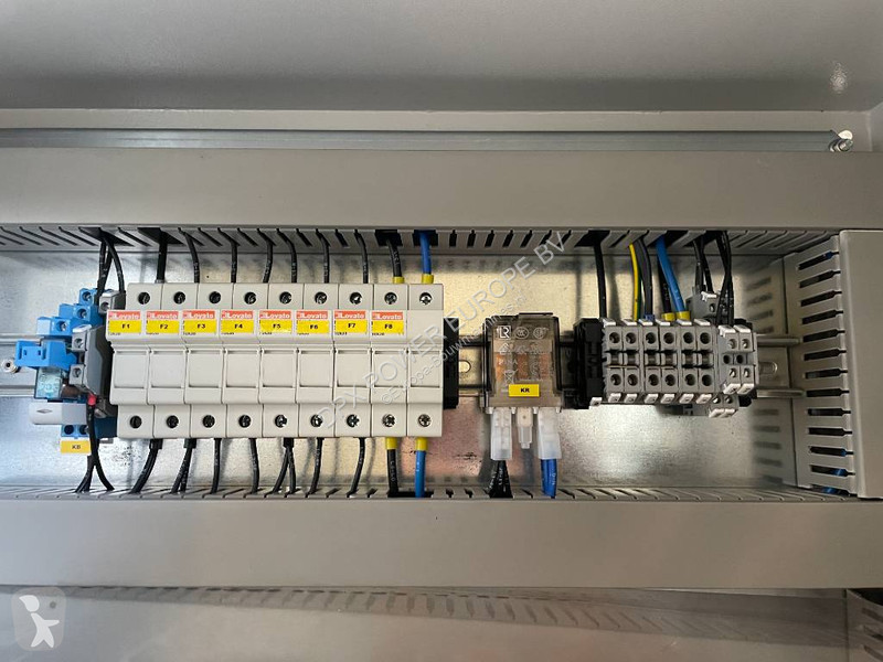 تجهيزات الأشغال العمومية  Panel 630A - Max 435...