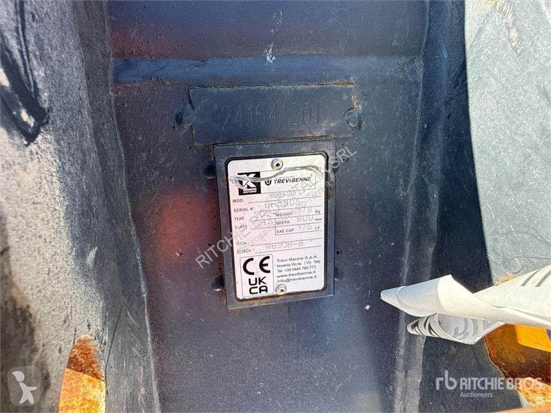 Bygg-anläggningsutrustningar Trevi Benne T45...