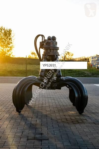 Équipements TP Liebherr 002AB02