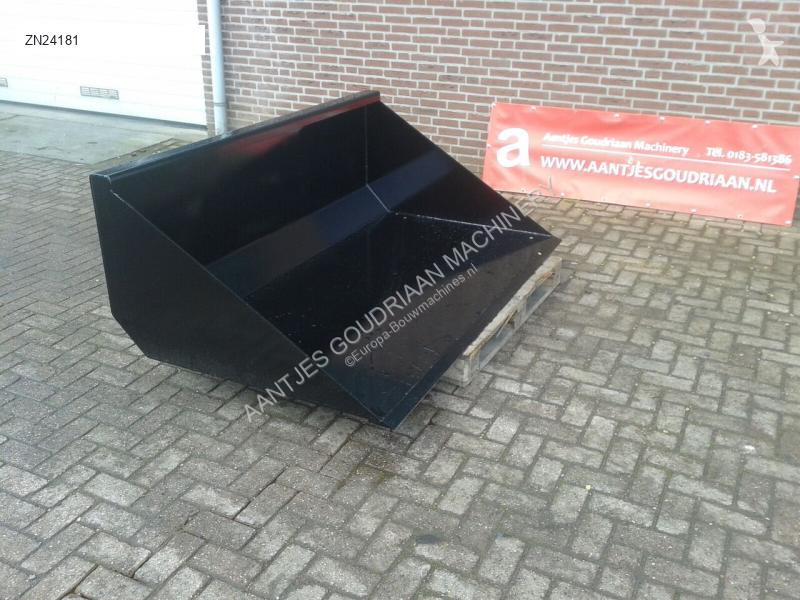 Udstyr til anlægsarbejder  Voorlader en shovel...