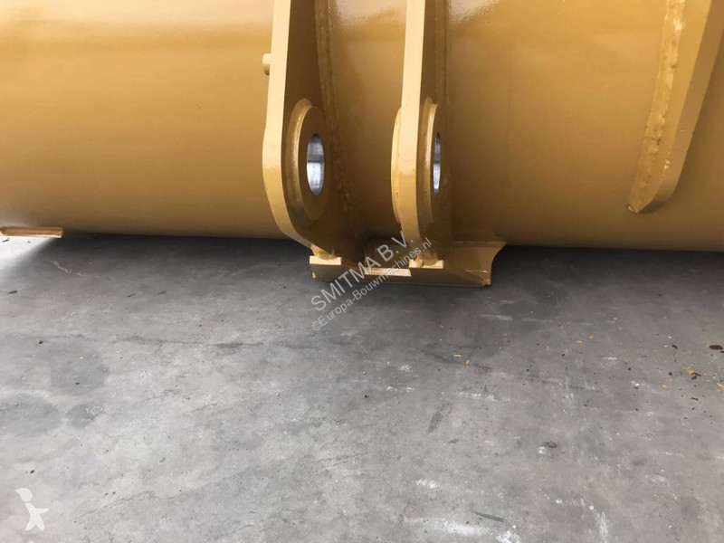 Vybavenie stavebného stroja Caterpillar 938M