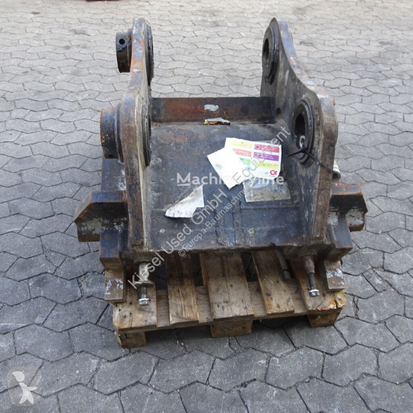 Aanbouwstukken voor bouwmachines Hitachi...