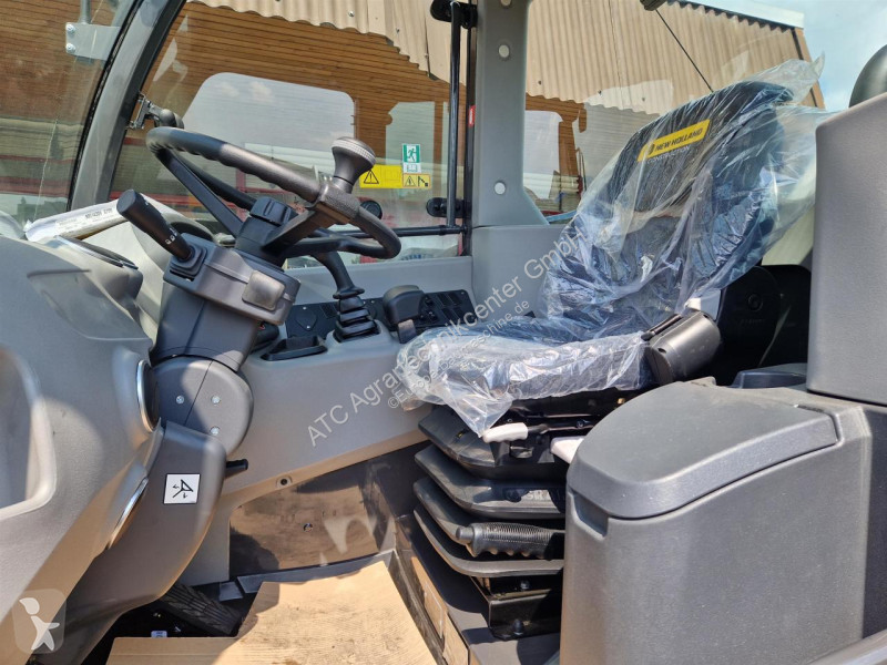 Pá carregadora New Holland C ZB STAGE V