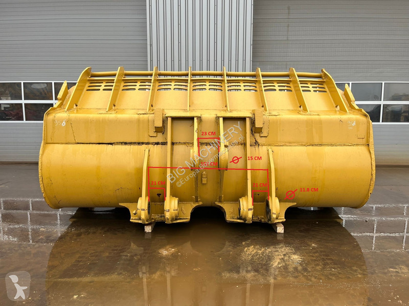 Aanbouwstukken voor bouwmachines Caterpillar...