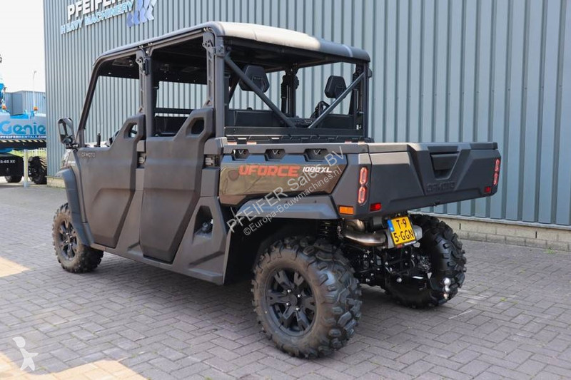 Vybavenie stavebného stroja  UFORCE 1000XL 4x4...