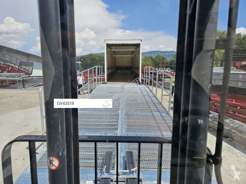 Udstyr til anlægsarbejder  Muelle movil BIG...