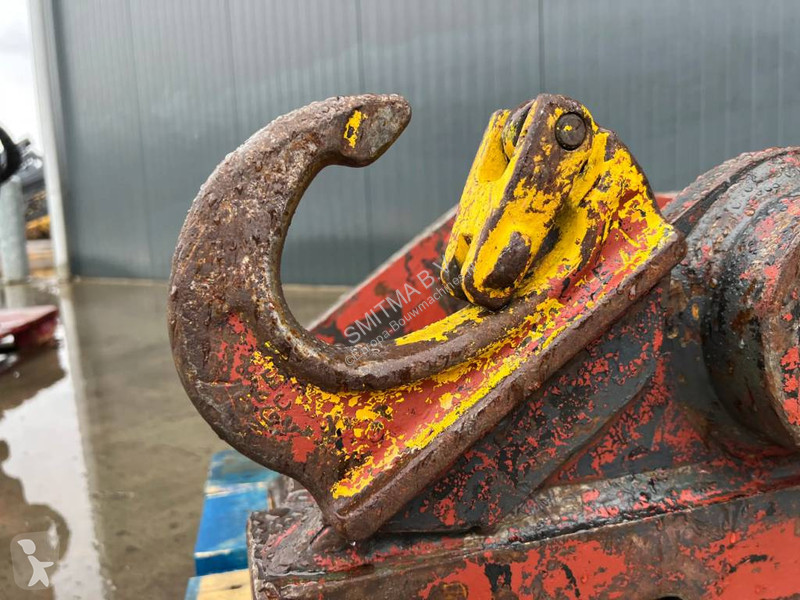 Equipamentos de obras  S70 - 323D