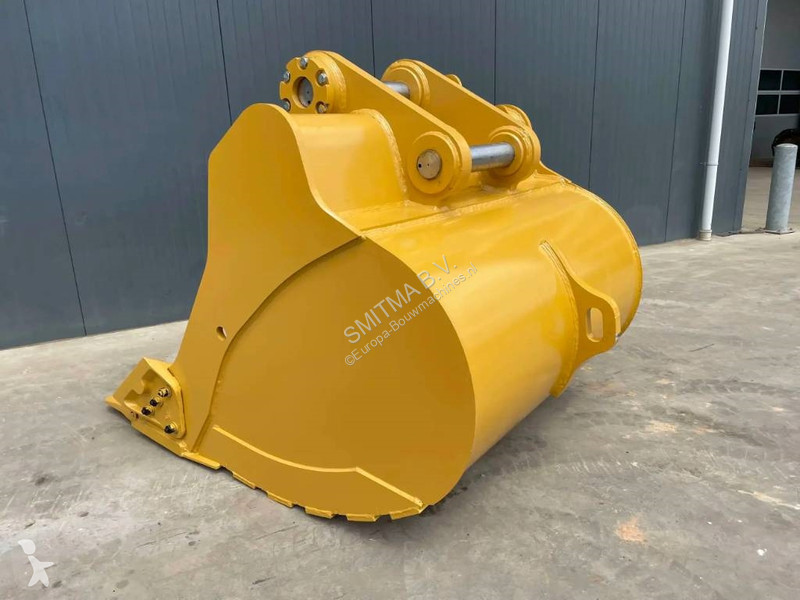 Aanbouwstukken voor bouwmachines Caterpillar...
