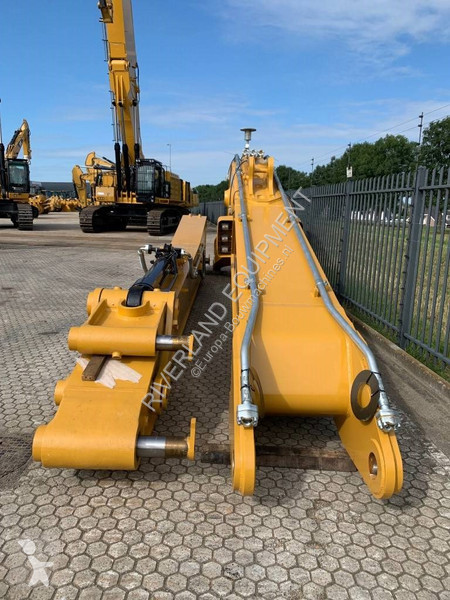 Aanbouwstukken voor bouwmachines Caterpillar...