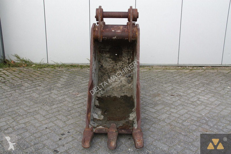 Equipamientos maquinaria OP Geith Bucket
