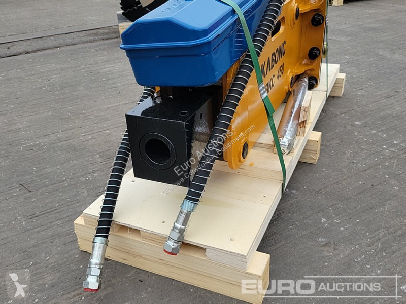 Echipamente pentru construcţii  450
