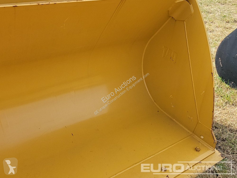 Echipamente pentru construcţii Caterpillar