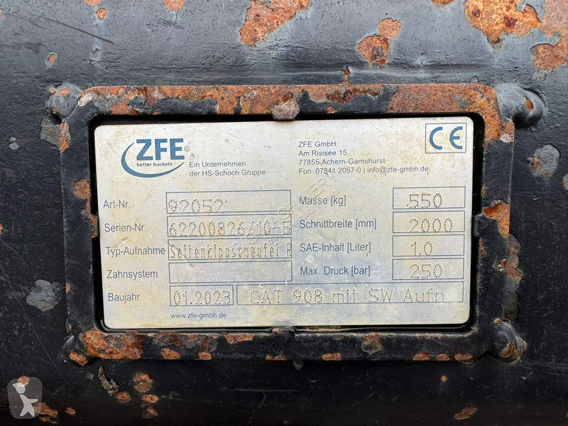 Aanbouwstukken voor bouwmachines  Side-Tilting...