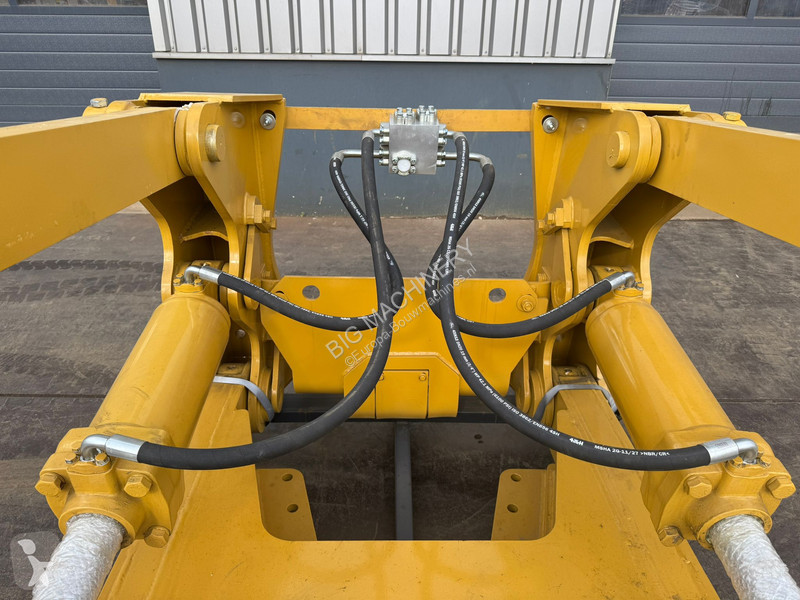 Equipamientos maquinaria OP Caterpillar D7R  2...