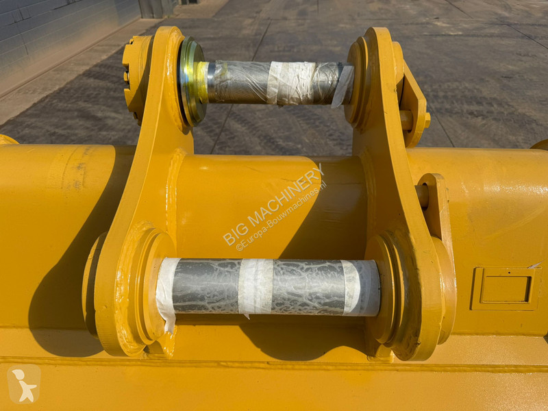 Attrezzature per macchine movimento terra...