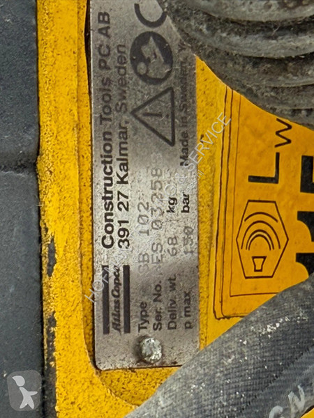 Echipamente pentru construcţii Atlas Copco SB102