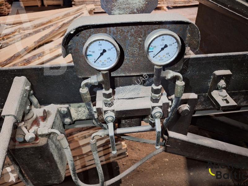 Équipements TP  cutting machine