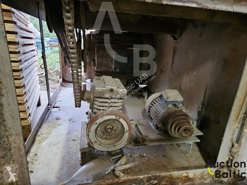 Vybavenie stavebného stroja  machine