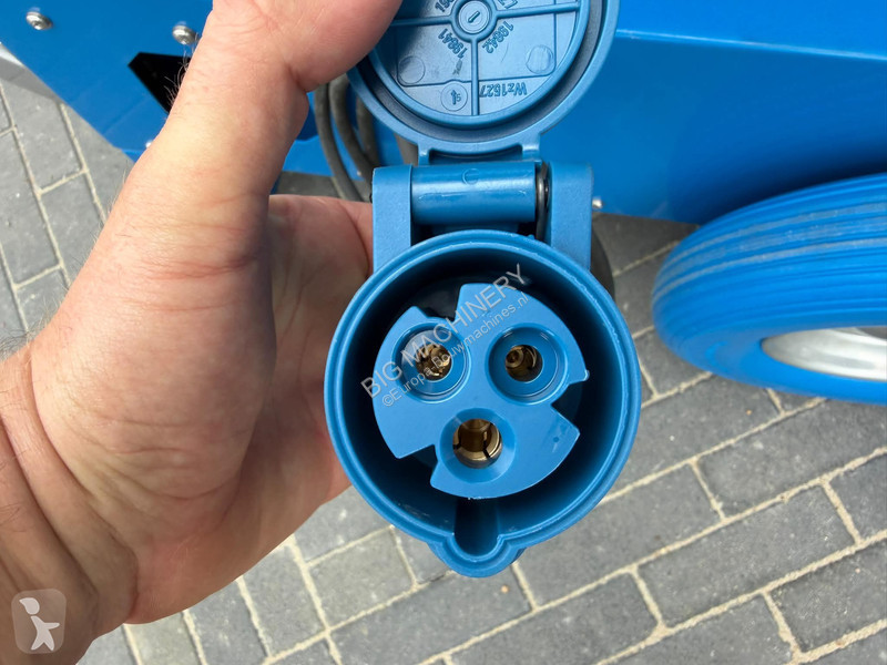 Vybavenie stavebného stroja  Spraycannon 25
