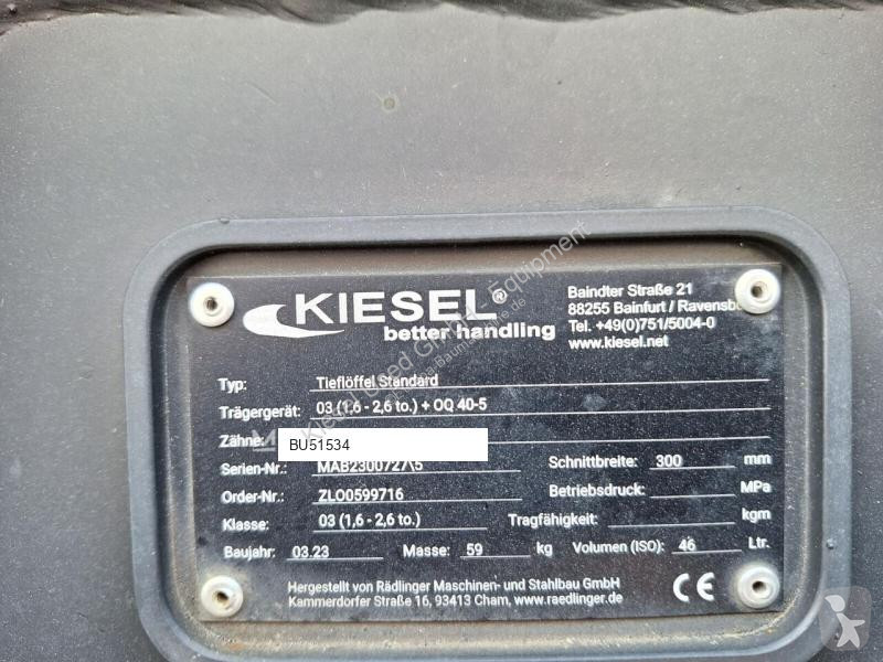 Vybavenie stavebného stroja Rädlinger KTL03-300