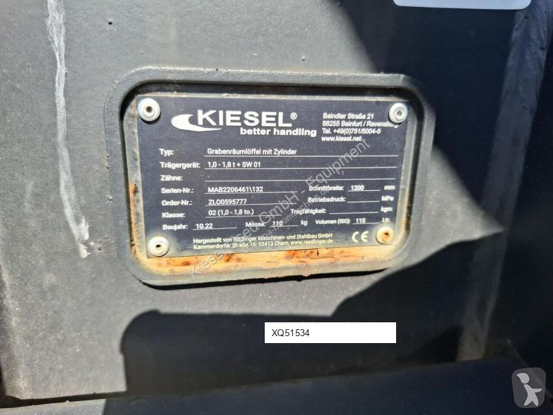 Vybavenie stavebného stroja Rädlinger KGL02H-1200