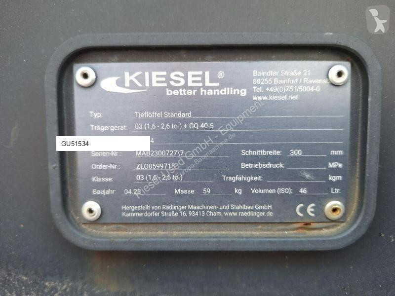 Vybavenie stavebného stroja Rädlinger KTL03-300