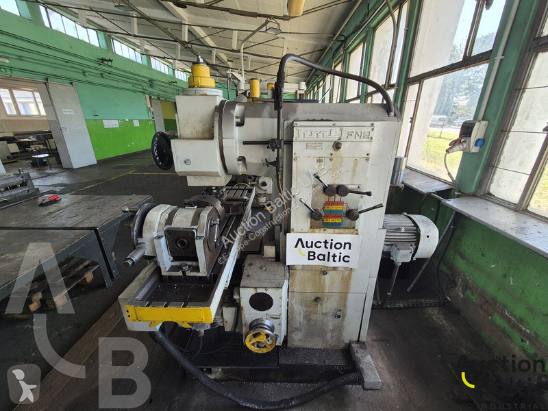 Vybavenie stavebného stroja  Milling machine