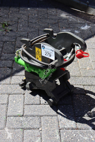 Équipements TP Neuson