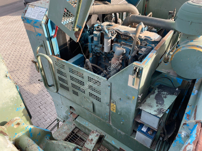 تفتيت، إعادة التدوير Terex Pegson AX 877 / 7.913h
