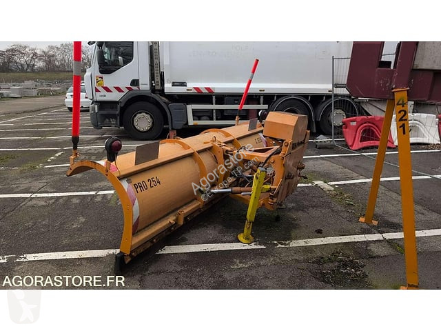 Equipamentos de obras