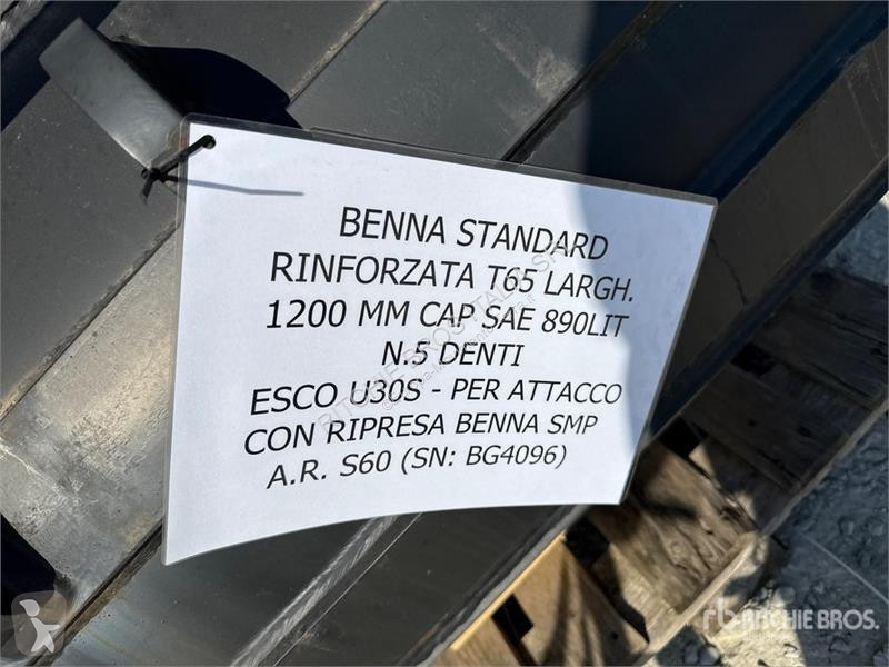 Bygg-anläggningsutrustningar Trevi Benne T65...