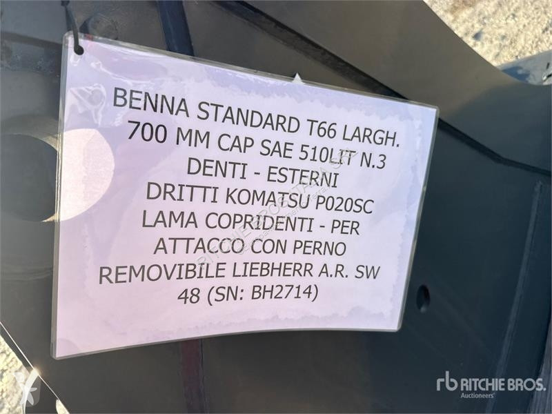 Bygg-anläggningsutrustningar Trevi Benne T66...