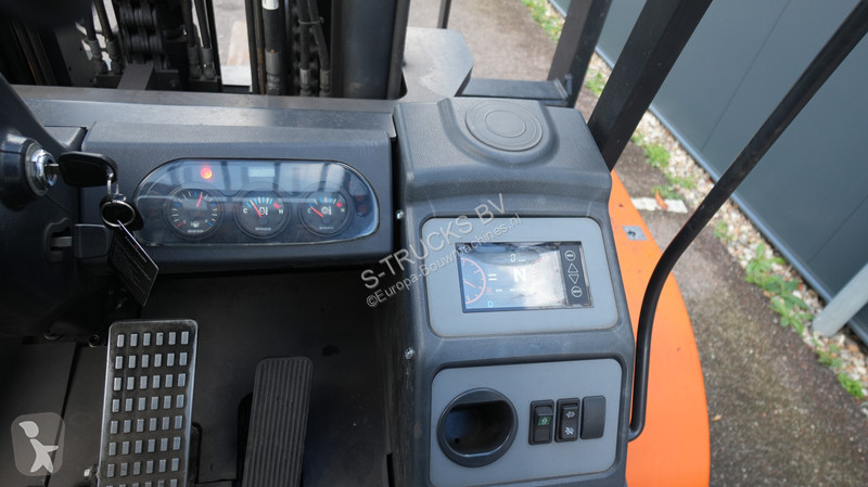 Equipamentos de obras Doosan D90S 9T FORKLIFT