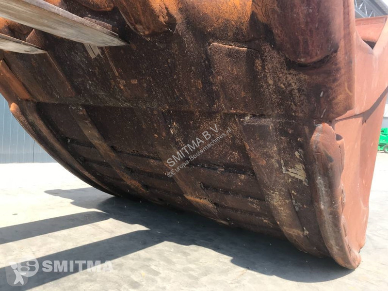 Aanbouwstukken voor bouwmachines Caterpillar...