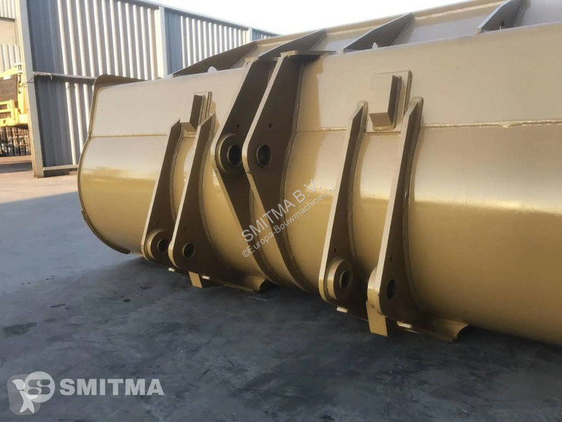 Vybavenie stavebného stroja Caterpillar 950G