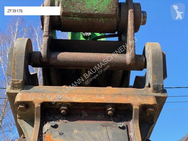 Equipamientos maquinaria OP Soosan SQ 100